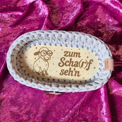 3mm Holzboden 18x9 cm Motiv: Zum Scha(r)f seh'n + Anhänger